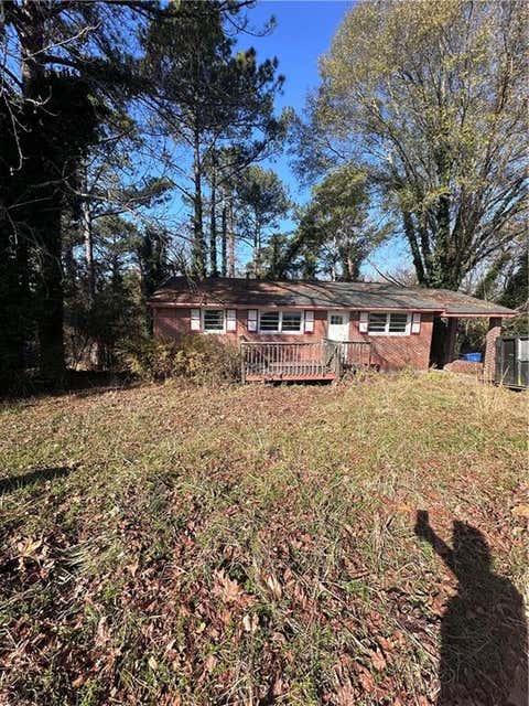 Homes For Sale - 4245 Utoy Court<br/> Atlanta, GA 30331