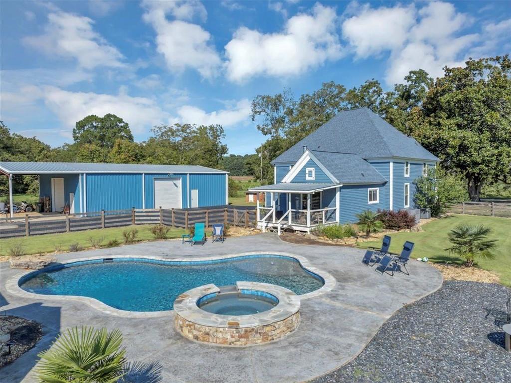 3189 MOINA MICHAEL Road