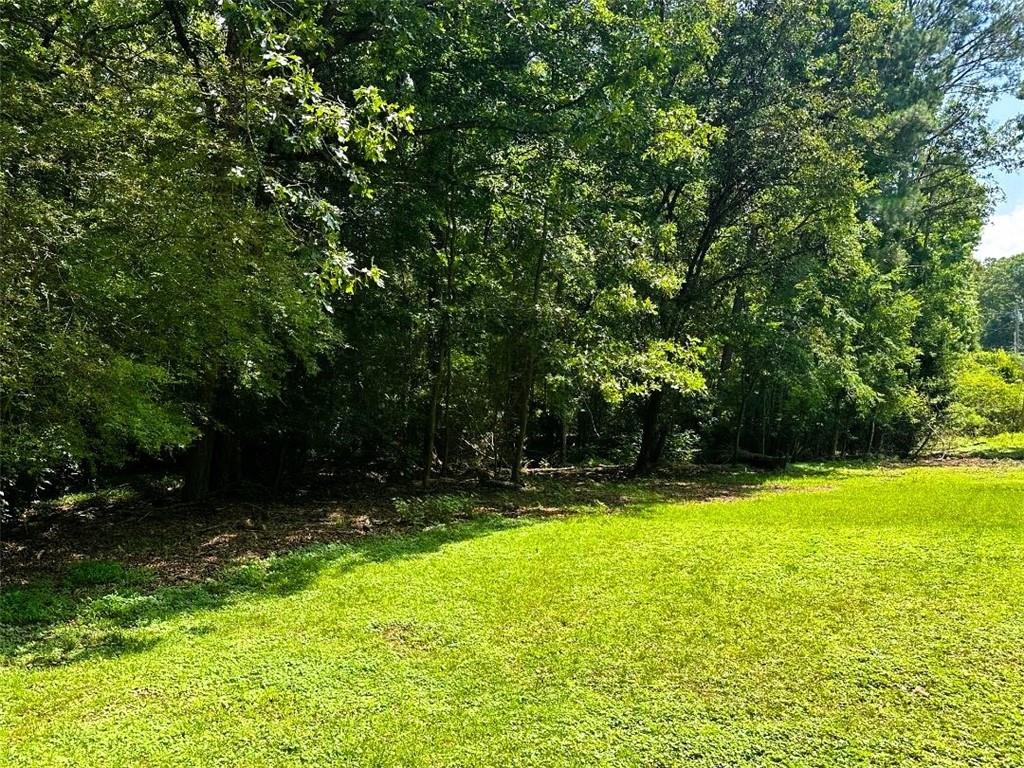 00 Thornwood Drive