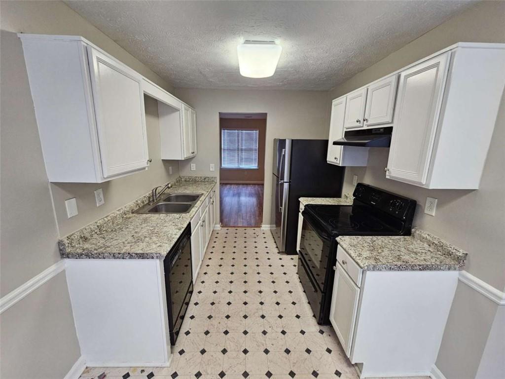 6718 Roscommon Drive