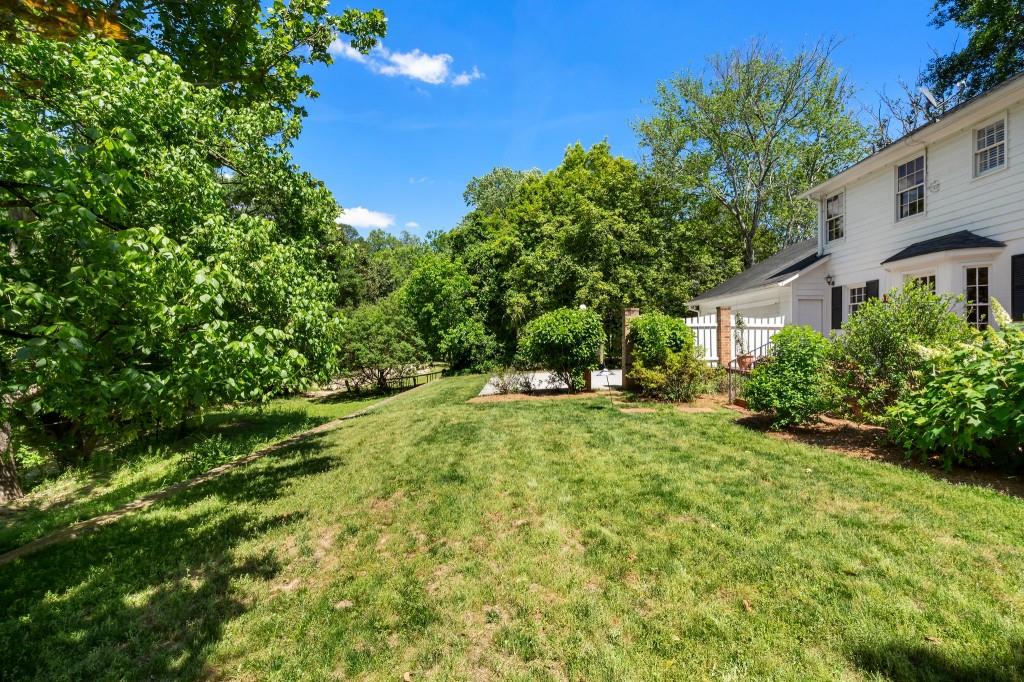 2580 Hyde Manor Drive, Atlanta, Georgia image 33