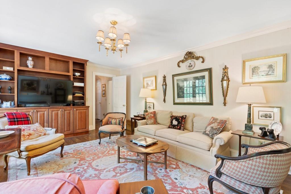 2580 Hyde Manor Drive, Atlanta, Georgia image 7