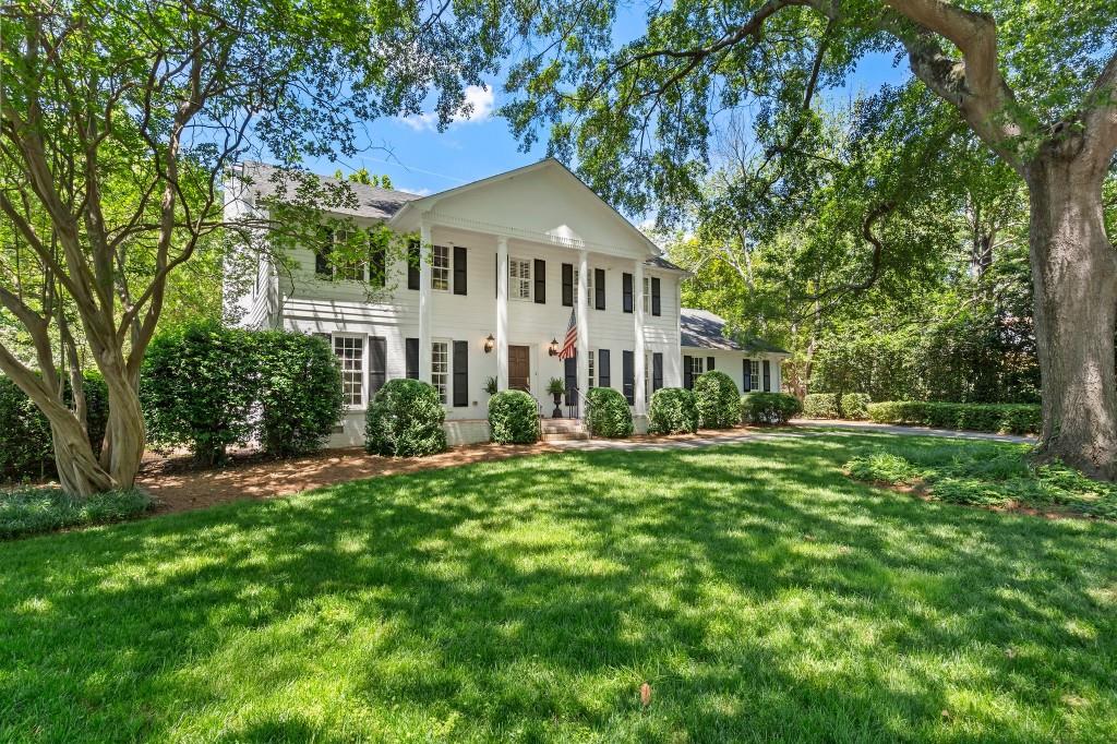 2580 Hyde Manor Drive, Atlanta, Georgia image 3