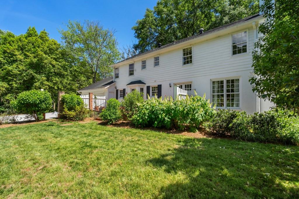 2580 Hyde Manor Drive, Atlanta, Georgia image 32