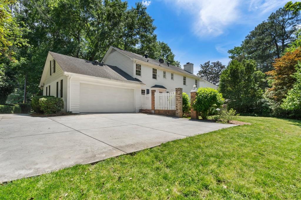 2580 Hyde Manor Drive, Atlanta, Georgia image 28