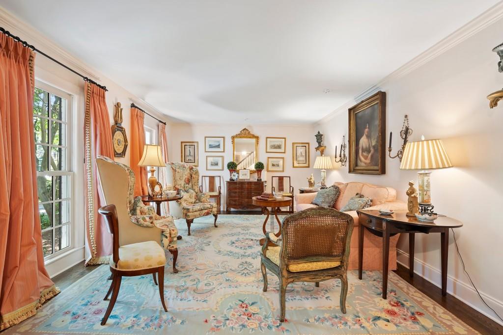 2580 Hyde Manor Drive, Atlanta, Georgia image 5