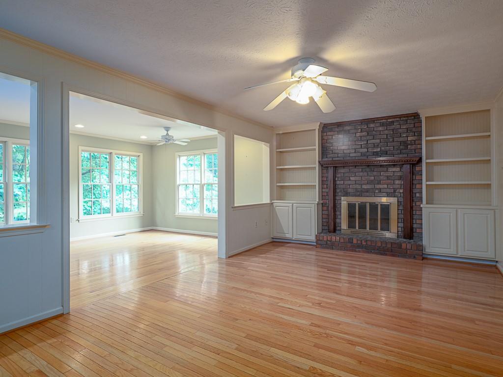 Mountain Creek - Residential