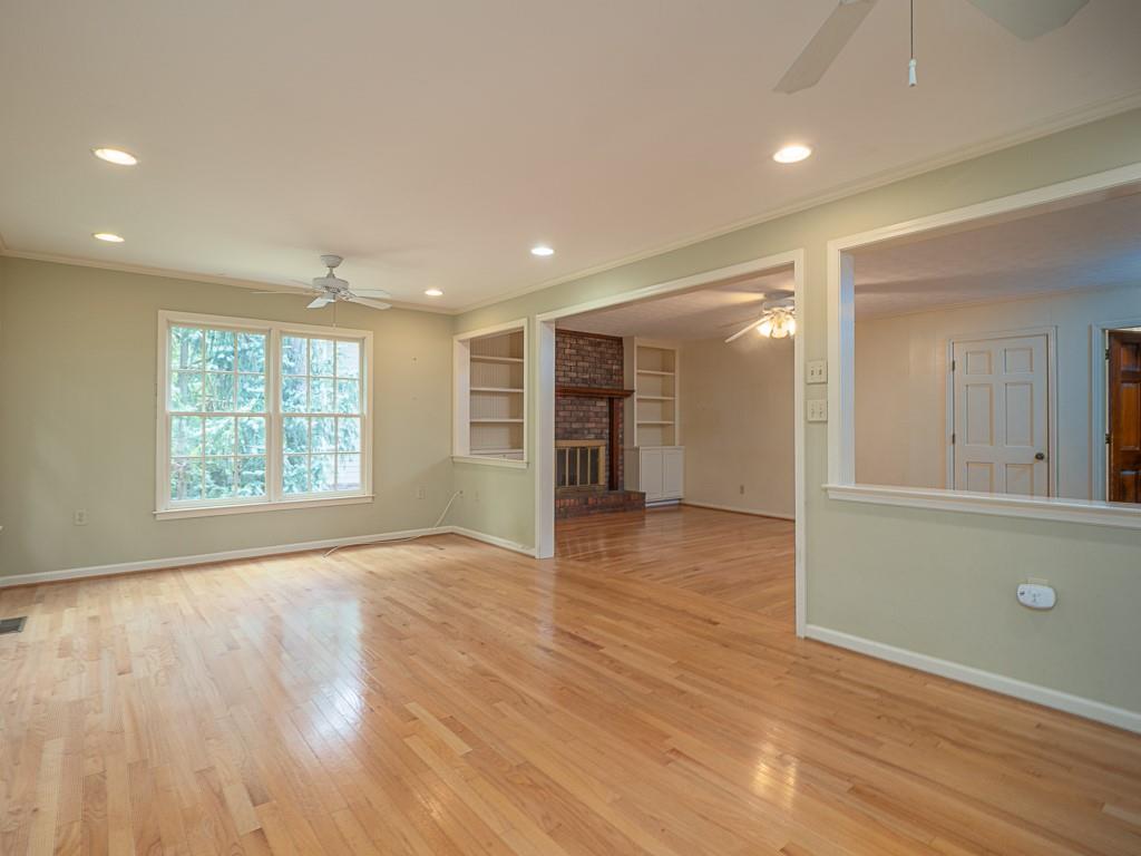 Mountain Creek - Residential