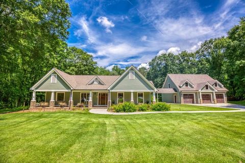 2680 Bay Ridge Drive Loganville GA 30052