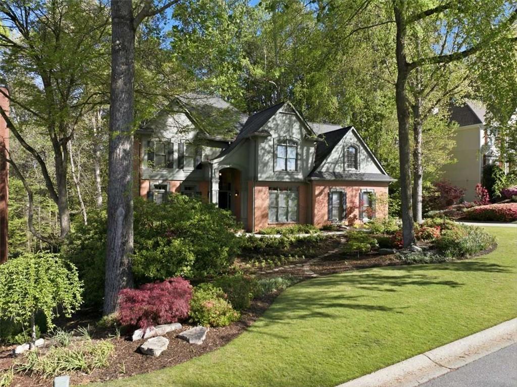 1700 Chattahoochee Run