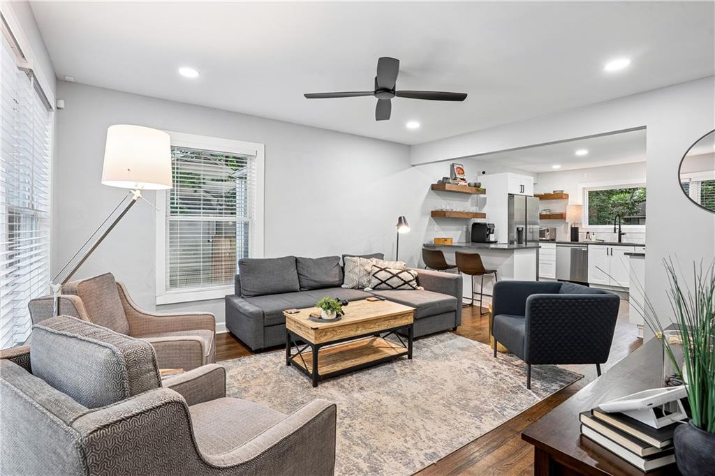 744 Bellemeade Avenue NW