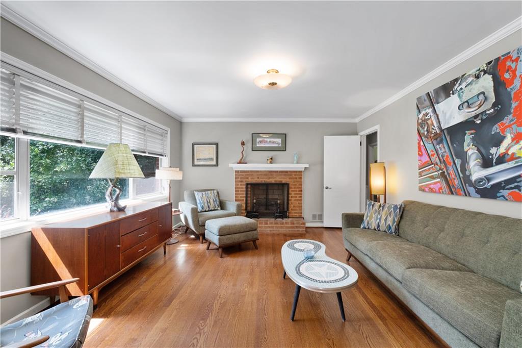 1004 Milam Circle