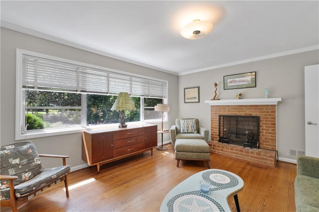 1004 Milam Circle