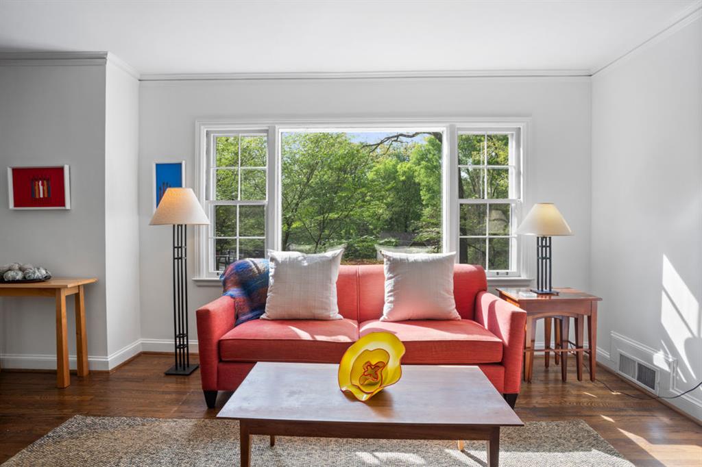 1701 E Clifton Road NE