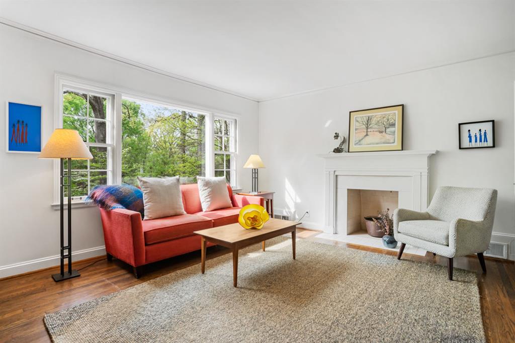 1701 E Clifton Road NE