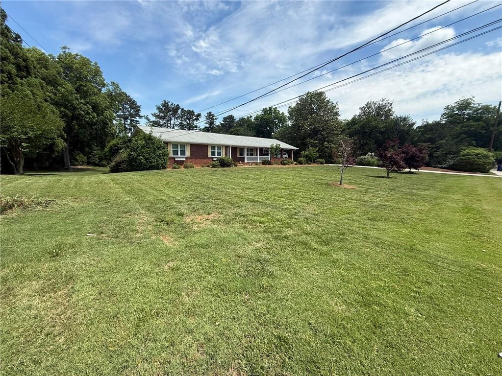 580 Hurt Road SW