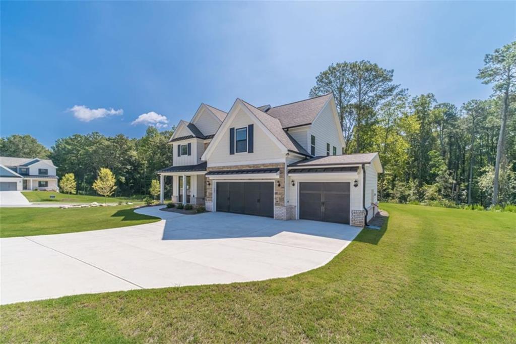 907 Bessie Court
