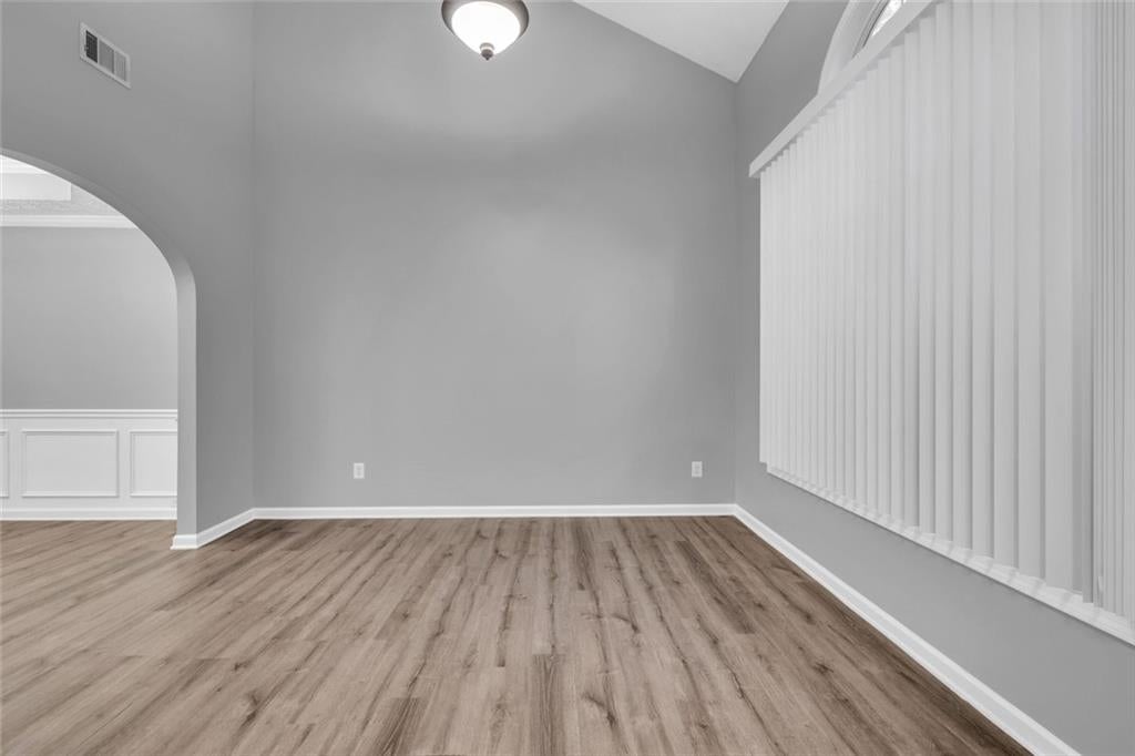 261 Sunderland Way