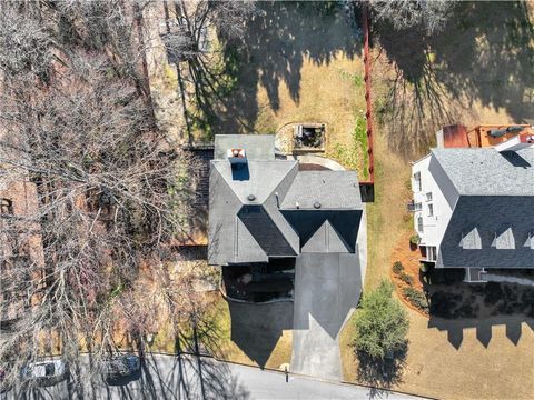 A home in Lilburn