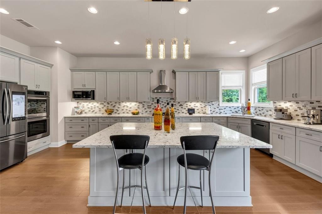 INDIAN HILLS - Residential