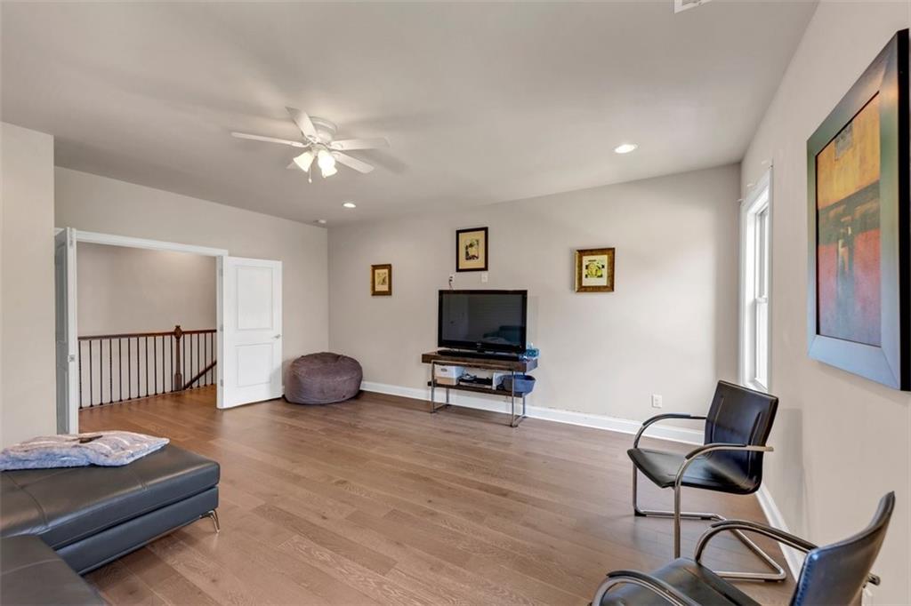 INDIAN HILLS - Residential
