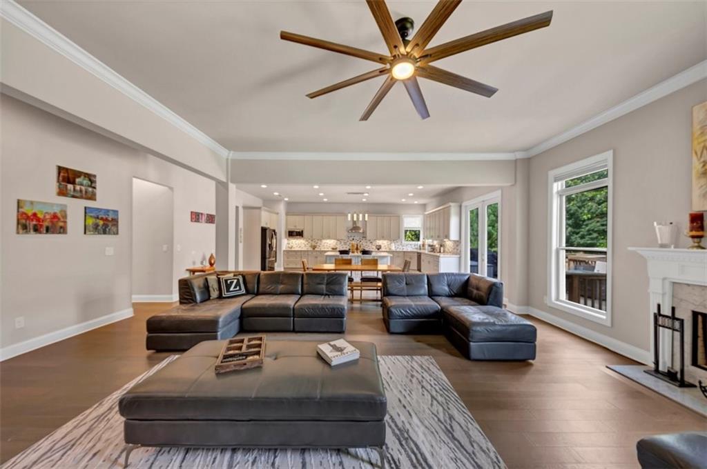 INDIAN HILLS - Residential