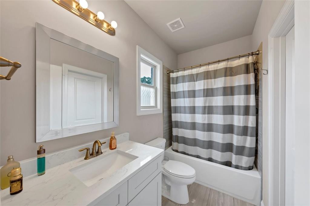 INDIAN HILLS - Residential