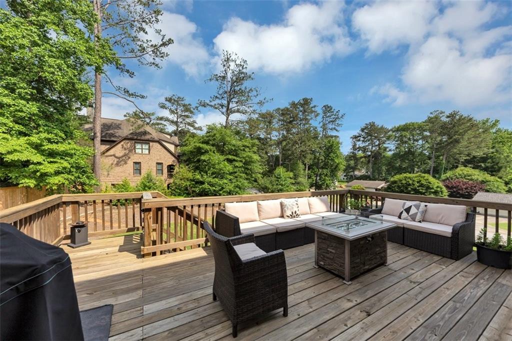 INDIAN HILLS - Residential