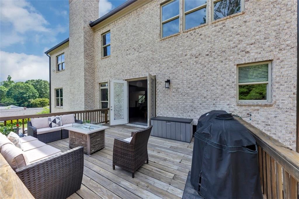 INDIAN HILLS - Residential