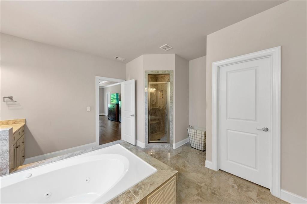 INDIAN HILLS - Residential