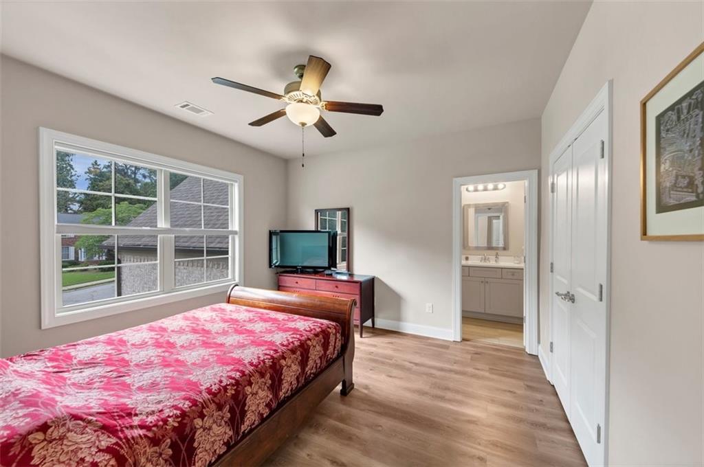 INDIAN HILLS - Residential
