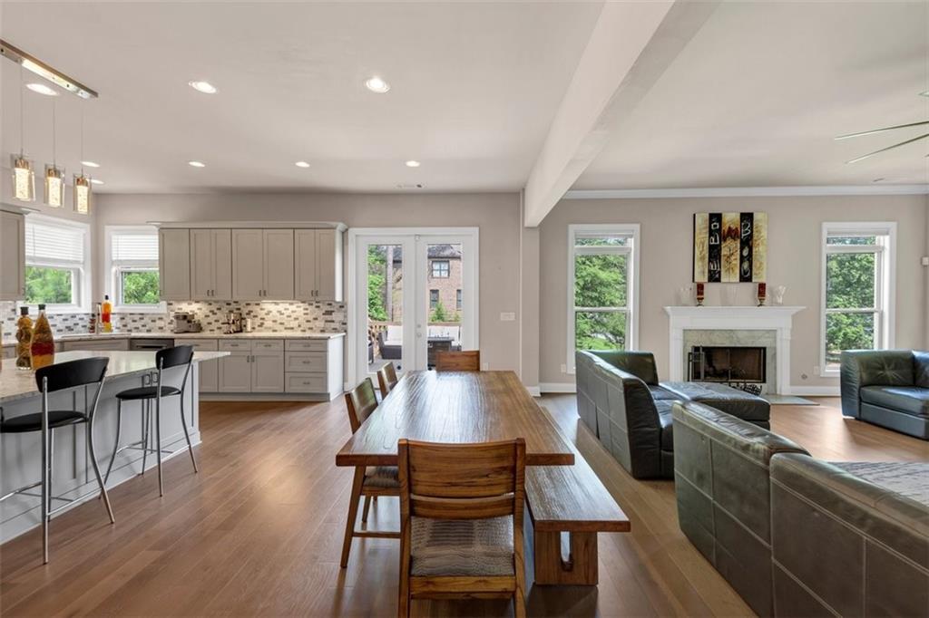 INDIAN HILLS - Residential