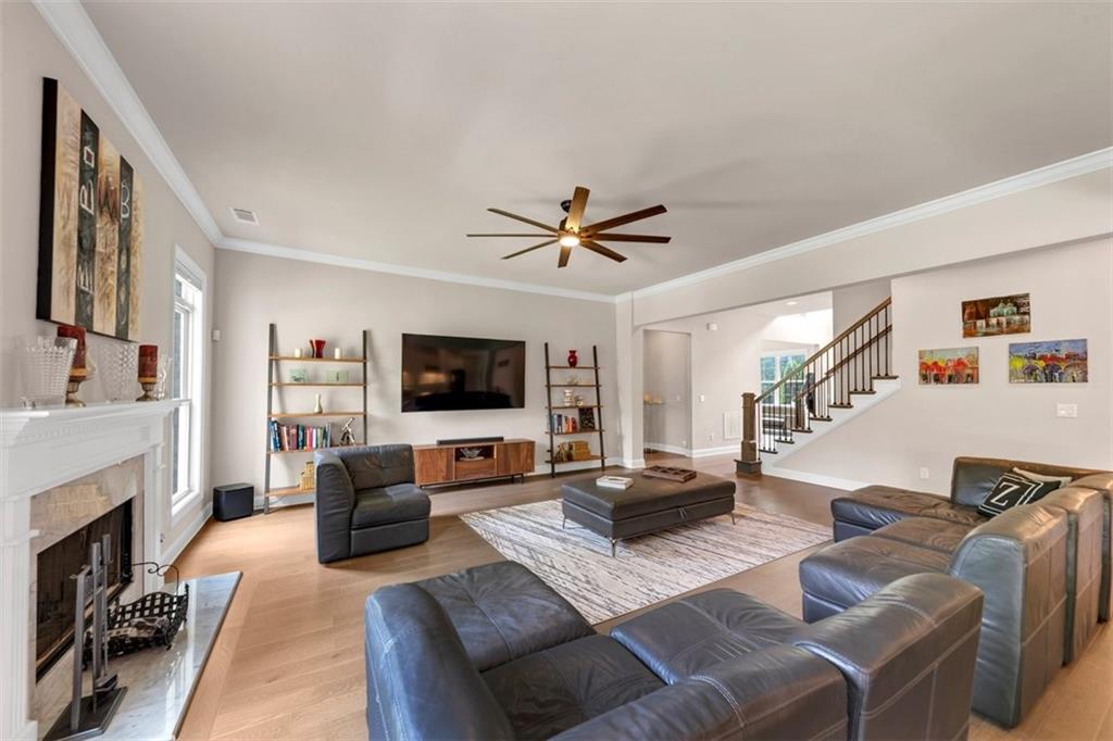 INDIAN HILLS - Residential