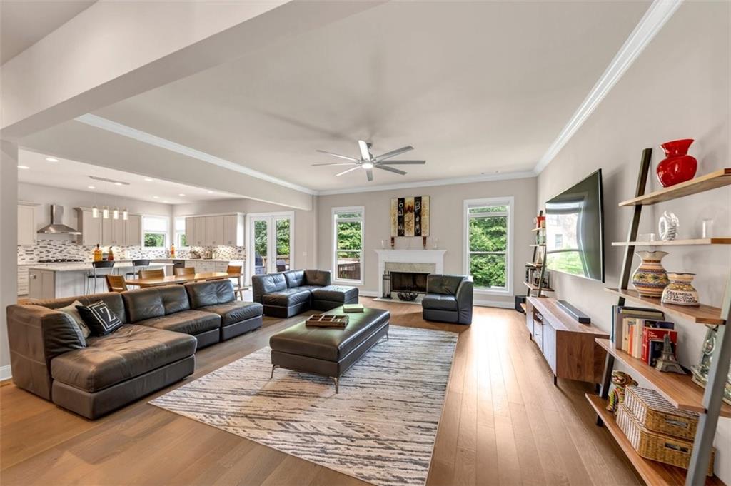 INDIAN HILLS - Residential