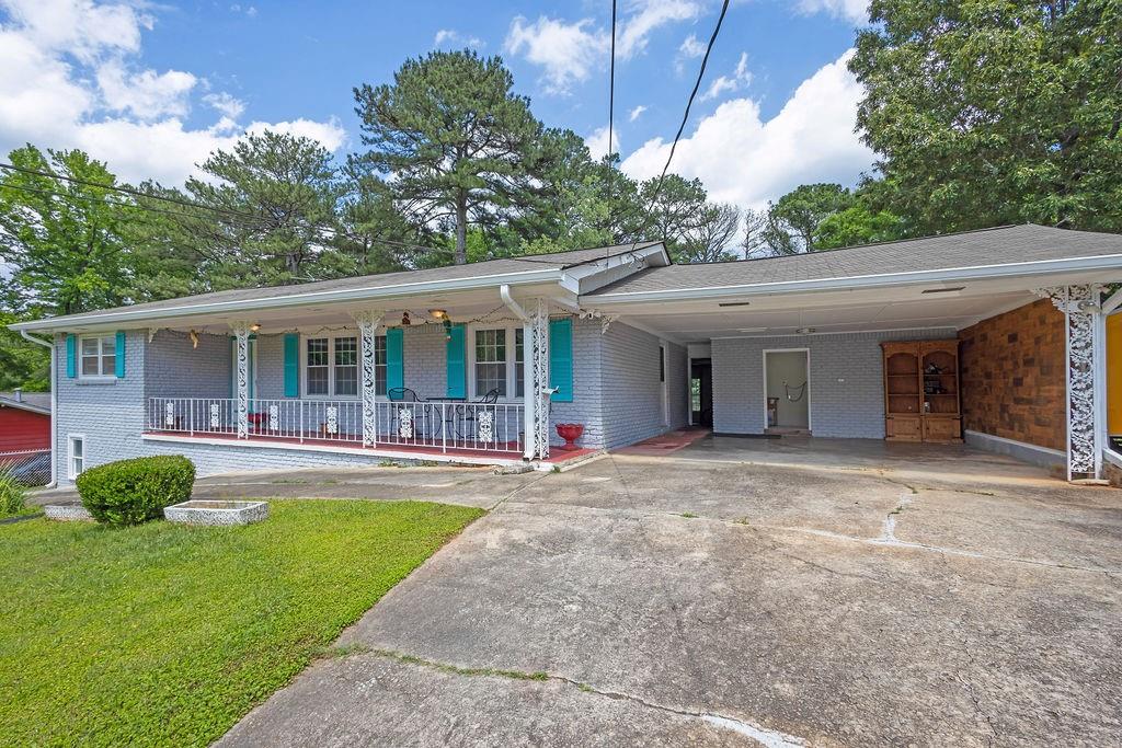 4002 Phylis Place