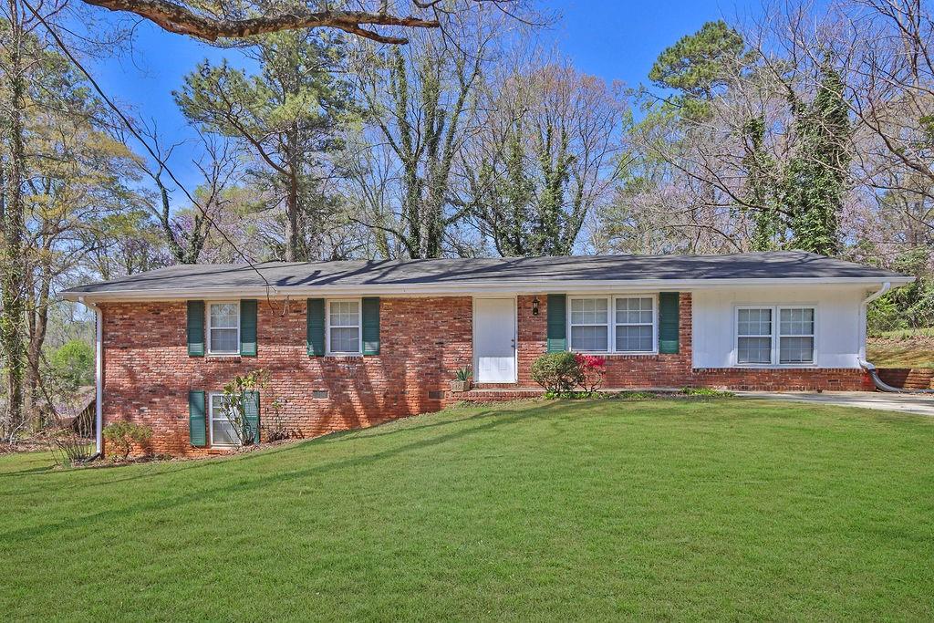 272 Colchester Drive, Stone Mountain, Georgia image 1