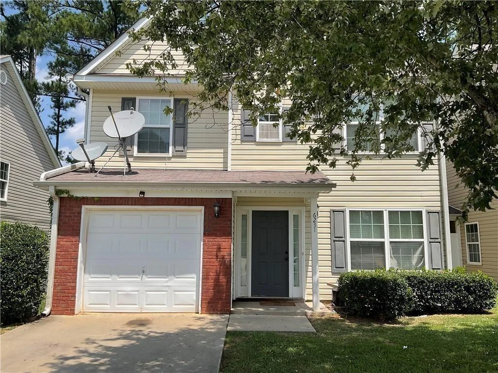 6231 Hickory Lane Circle
