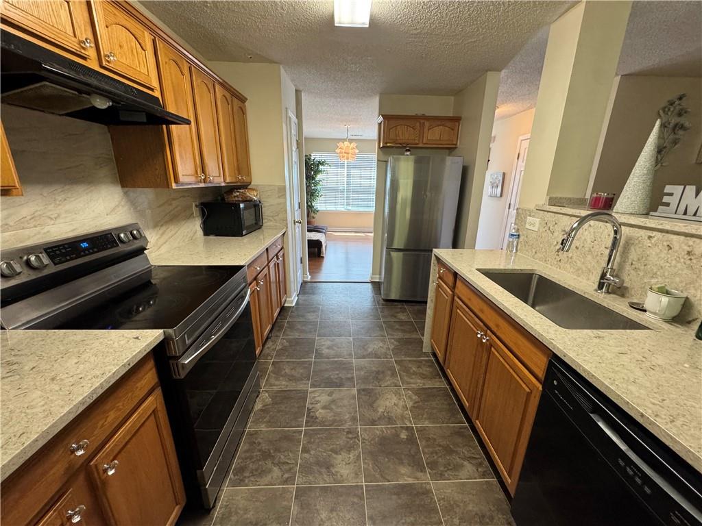 6231 Hickory Lane Circle