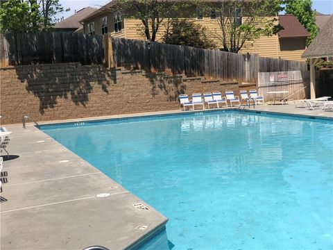48 Dover Commons Drive Tucker GA 30084