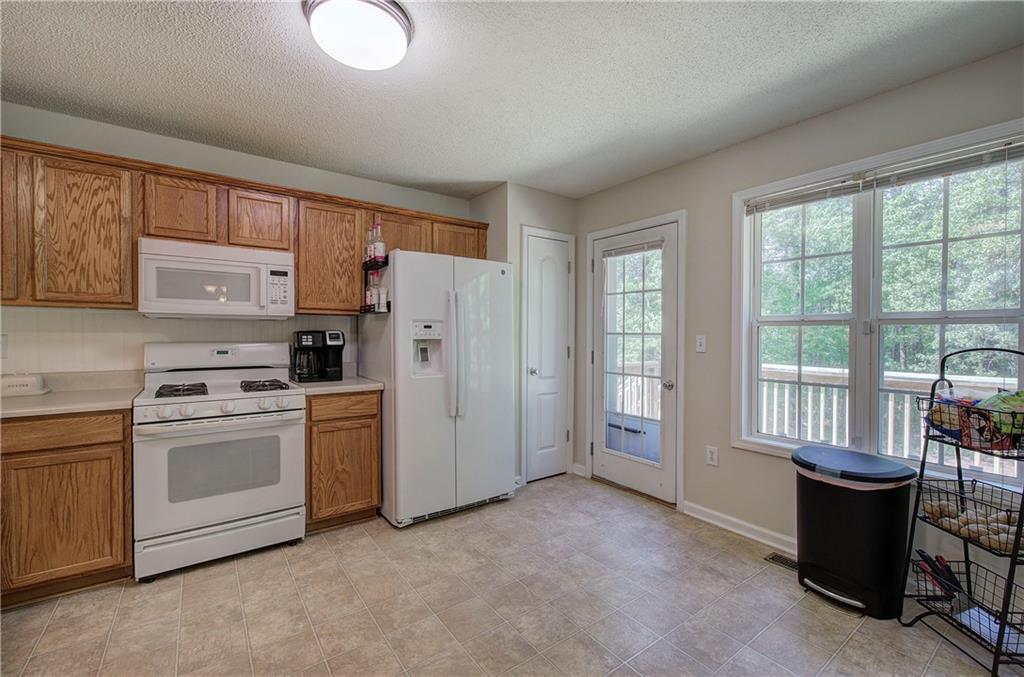 80 Amber Oak Trail, Dallas, Georgia image 11