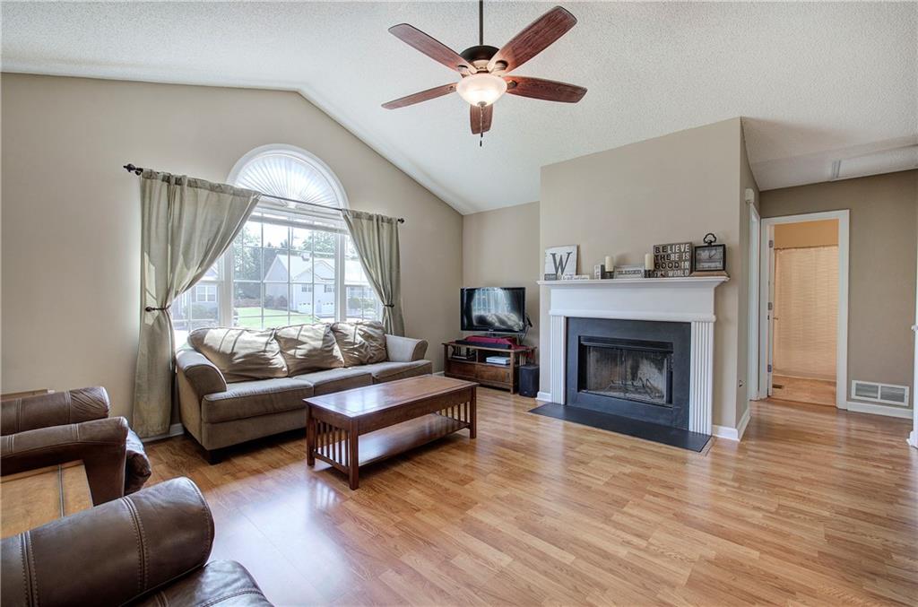 80 Amber Oak Trail, Dallas, Georgia image 4