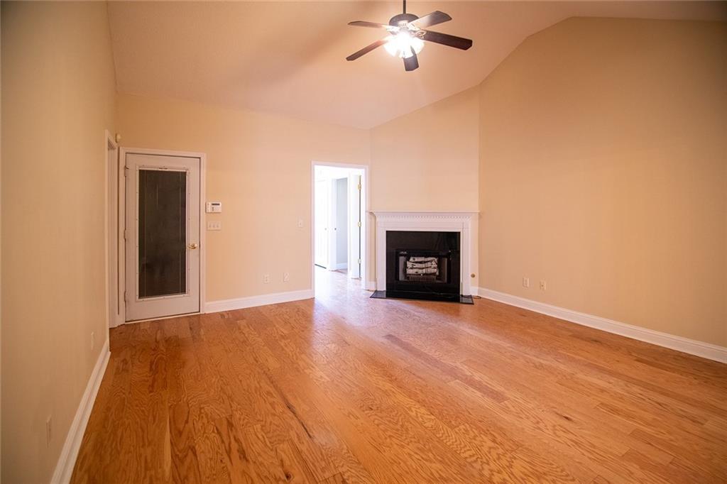 2545 Rosehill Circle