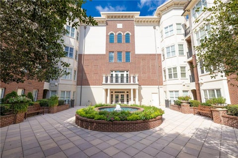 Condo For Sale - 3635 E Paces Circle #1418<br/> Atlanta, GA 30326