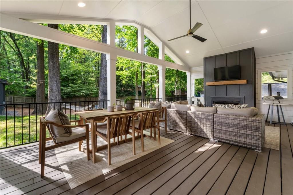 2132 Medfield Trail NE