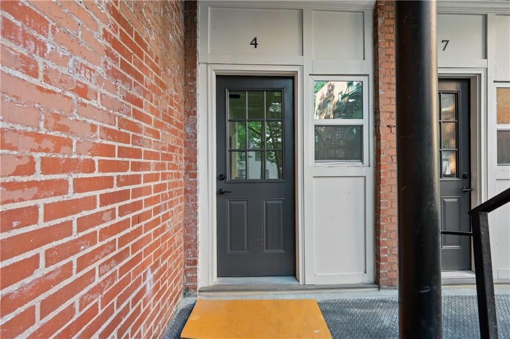 360 Ponce De Leon Avenue NE 4