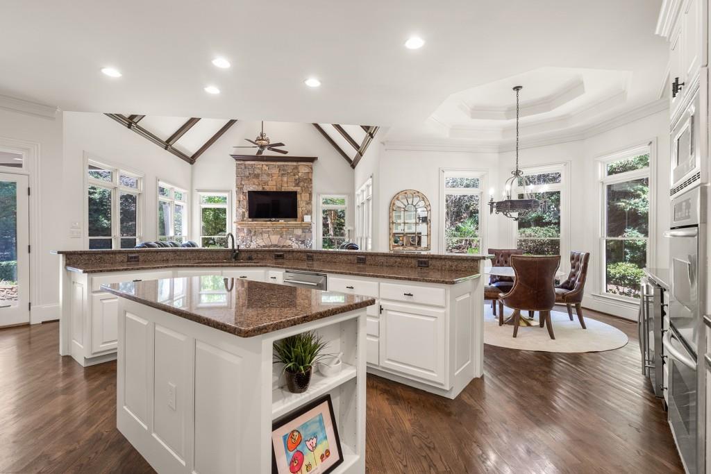 8715 Islesworth Ct Ct, Duluth, Georgia image 14