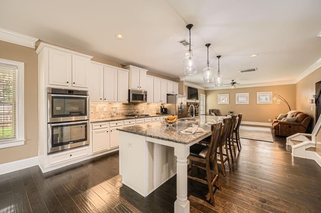 4465 Mossbrook Circle, Alpharetta, Georgia image 6