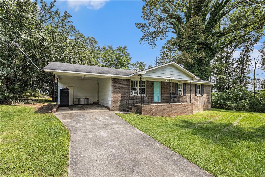 33 Greenvalley Road SE