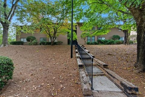 708 Parkaire Crossing Marietta GA 30068