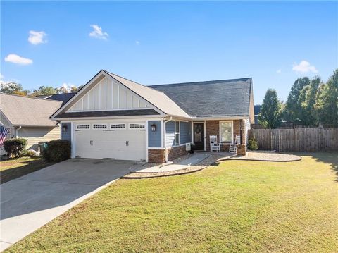 Homes For Sale - 204 Sugar Maple Drive<br/> Cornelia, GA 30531